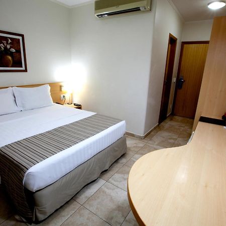 גויאניה Oitis Hotel חדר תמונה
